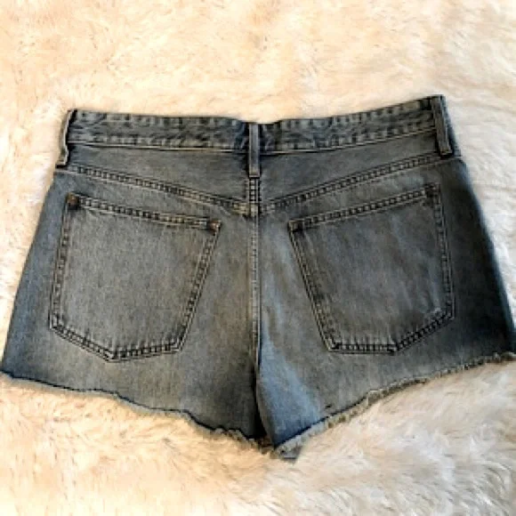 “NEW” Madewell Relaxed Denim Short - Picture 4 of 7